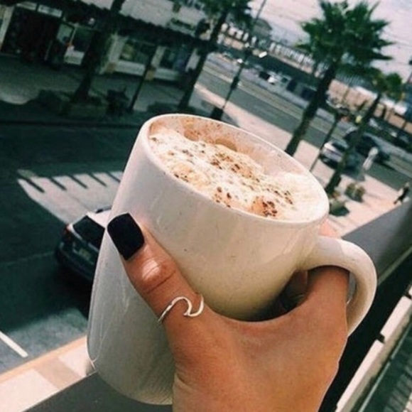 ‼️LAST ONE‼️Silver Ocean Wave Ring 💕 - Picture 5 of 6